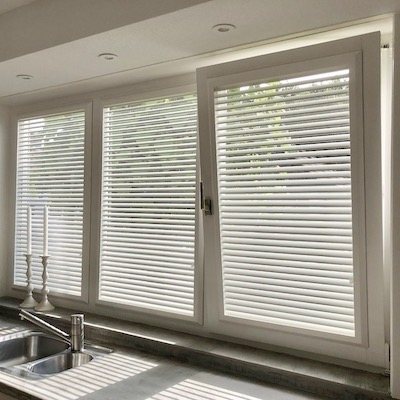 keje lamella raamdecoratie