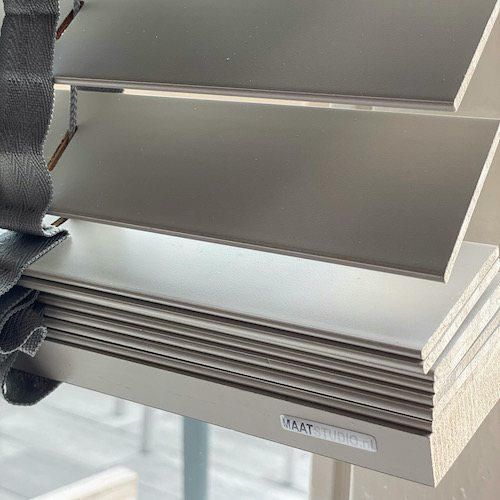 creme kleur jaloezieen