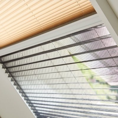 Plissegordijn met hor (Keje)