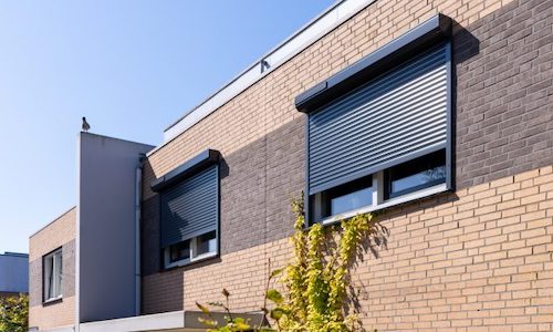 rolluiken met solar op zonne-energie