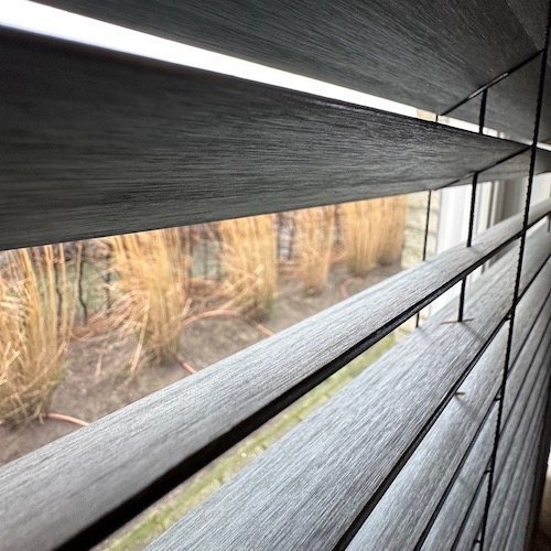 bamboe jaloezieen op maat met houtnerf